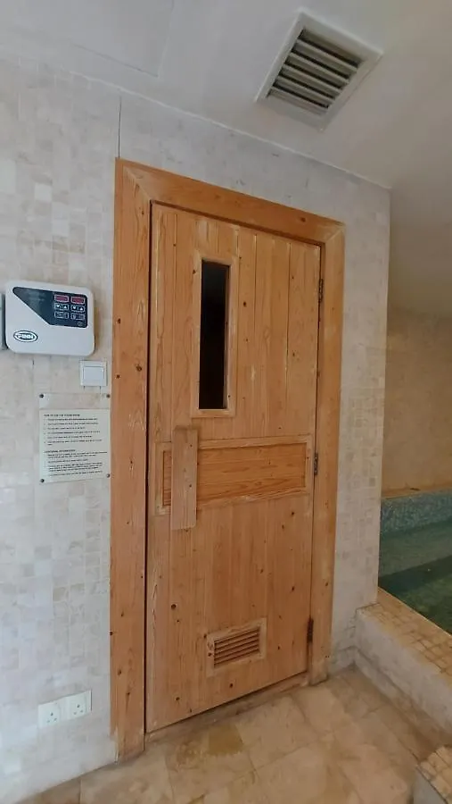 Klcc Suites 612 Bukit Bintang 8 Pax Free 2 Parking 吉隆坡